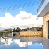 Villa in Republic of Cyprus, 693 sq.m.