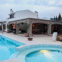 Villa in Greece, 300 sq.m.