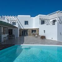 Villa in Greece, 460 sq.m.
