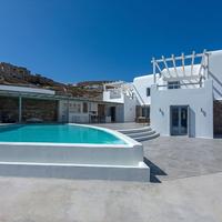 Villa in Greece, 460 sq.m.