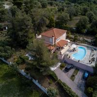 Villa in Greece, 360 sq.m.