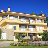 Villa in Greece, 450 sq.m.