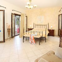 Villa in Greece, 200 sq.m.