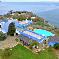 Villa in Greece, 360 sq.m.
