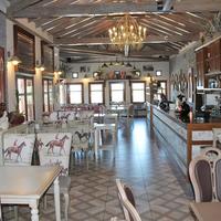 Бизнес-центр в Греции, 400 кв.м.