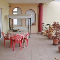 Бизнес-центр в Греции, 525 кв.м.