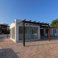 Бизнес-центр в Греции, 182 кв.м.