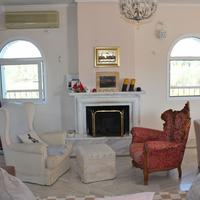 Villa in Greece, 400 sq.m.