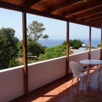 Бизнес-центр в Греции, 332 кв.м.