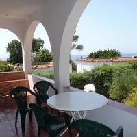 Бизнес-центр в Греции, 332 кв.м.