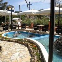 Бизнес-центр в Греции, 400 кв.м.