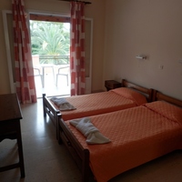 Бизнес-центр в Греции, 400 кв.м.