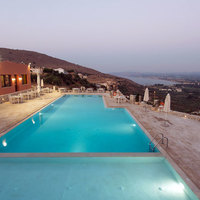 Бизнес-центр в Греции, 378 кв.м.