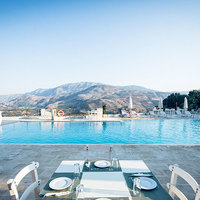 Бизнес-центр в Греции, 378 кв.м.