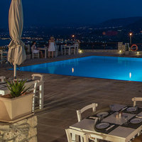 Бизнес-центр в Греции, 378 кв.м.