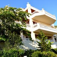 Villa in Greece, 816 sq.m.