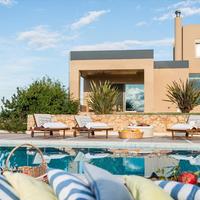 Villa in Greece, 600 sq.m.