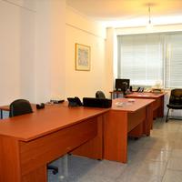 Бизнес-центр в Греции, 220 кв.м.