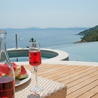 Villa in Greece, 975 sq.m.