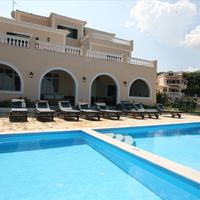 Villa in Greece, 325 sq.m.