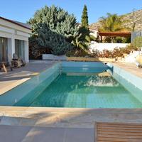 Villa in Greece, 480 sq.m.