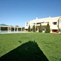 Villa in Greece, 948 sq.m.