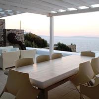 Villa in Greece, 1300 sq.m.