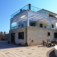 Villa in Greece, 500 sq.m.