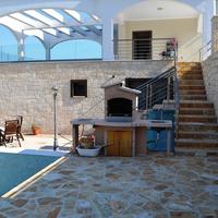 Villa in Greece, 500 sq.m.