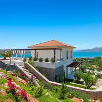 Villa in Greece, 623 sq.m.