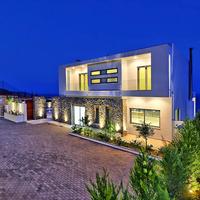 Villa in Greece, 496 sq.m.