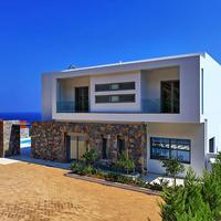 Villa in Greece, 496 sq.m.
