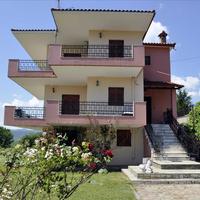 Villa in Greece, 240 sq.m.