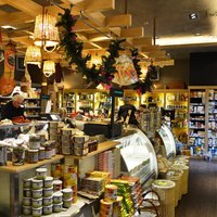 Бизнес-центр в Греции, 636 кв.м.