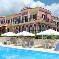 Отель (гостиница) в Греции, 660 кв.м.