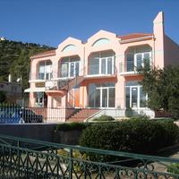 Бизнес-центр в Греции, 1048 кв.м.