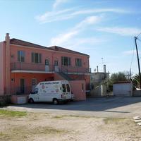 Бизнес-центр в Греции, 1048 кв.м.