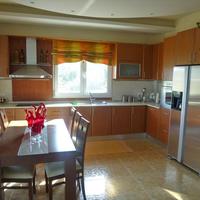 Villa in Greece, 300 sq.m.