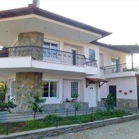 Villa in Greece, 300 sq.m.