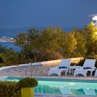 Villa in Greece, 500 sq.m.