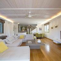 Villa in Greece, 500 sq.m.