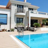 Villa in Greece, 600 sq.m.