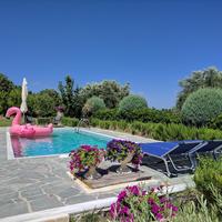 Отель (гостиница) в Греции, 550 кв.м.