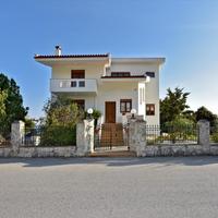 Villa in Greece, 300 sq.m.