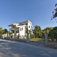 Villa in Greece, 300 sq.m.