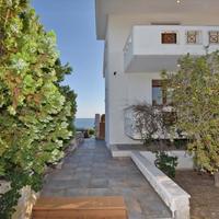 Villa in Greece, 300 sq.m.