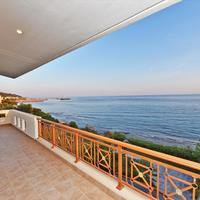 Villa in Greece, 300 sq.m.