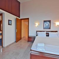 Villa in Greece, 300 sq.m.