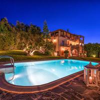 Villa in Greece, 450 sq.m.