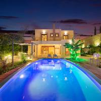 Villa in Greece, 200 sq.m.